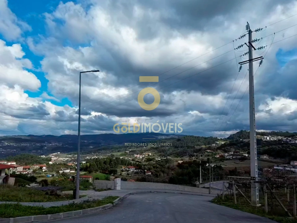 Terreno para Venda em Sobrado e Bairros Foto 5
