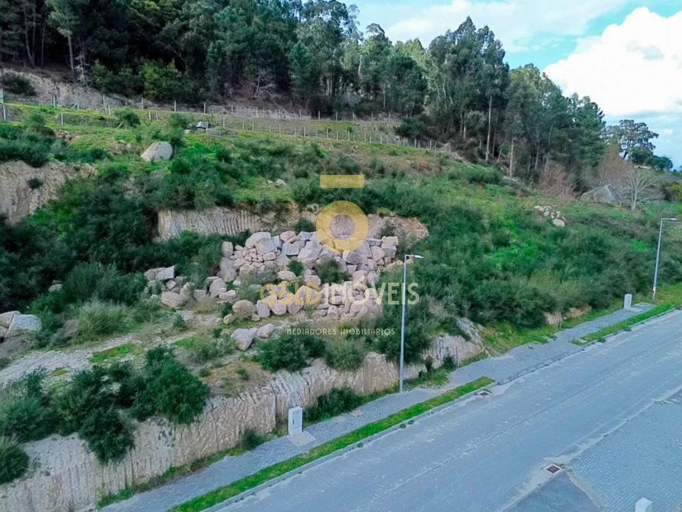 Terreno para Venda em Sobrado e Bairros Foto 21