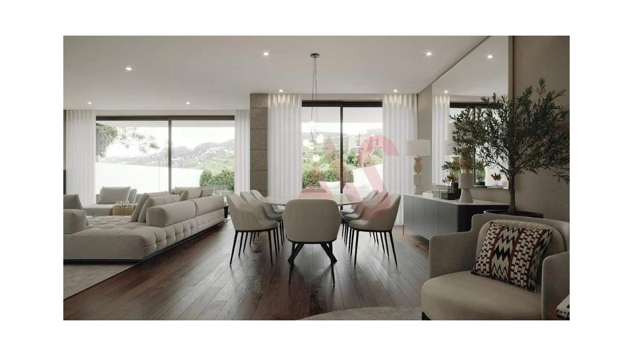 Moradia T3 para Venda em Urgezes Foto 4