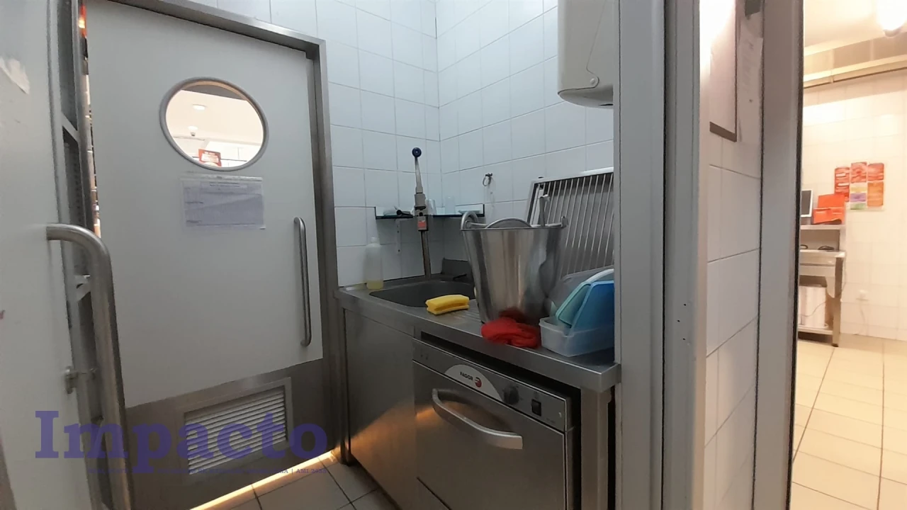 Negócio para Venda em Canedo, Vale e Vila Maior Foto 7