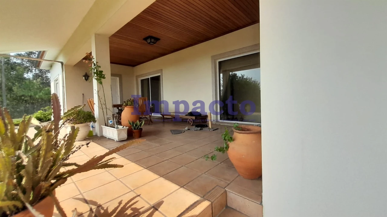 Moradia T4 para Venda em Pinheiro da Bemposta, Travanca e Palmaz Foto 11