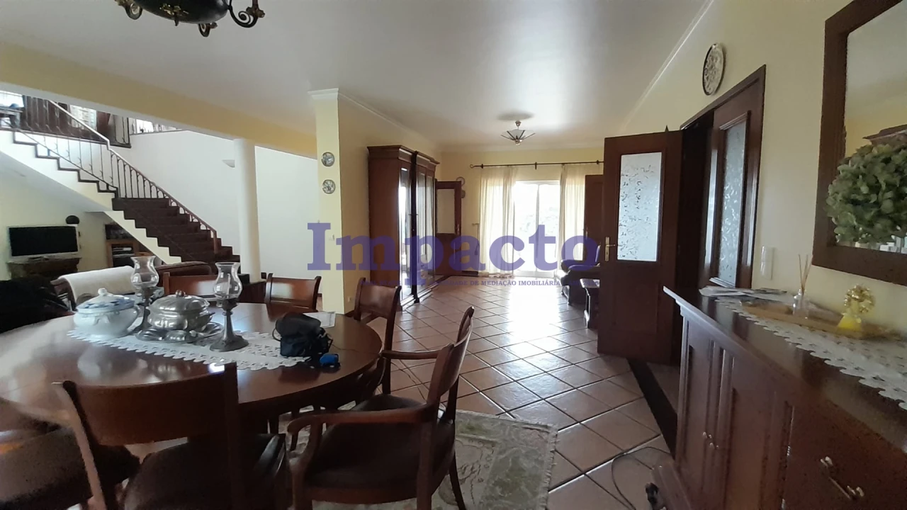 Moradia T4 para Venda em Pinheiro da Bemposta, Travanca e Palmaz Foto 27