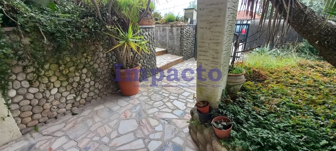 Moradia T3 para Venda em Fajões Foto 37