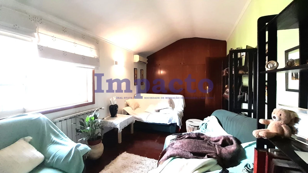 Moradia T3 para Venda em Macieira de Sarnes Foto 22