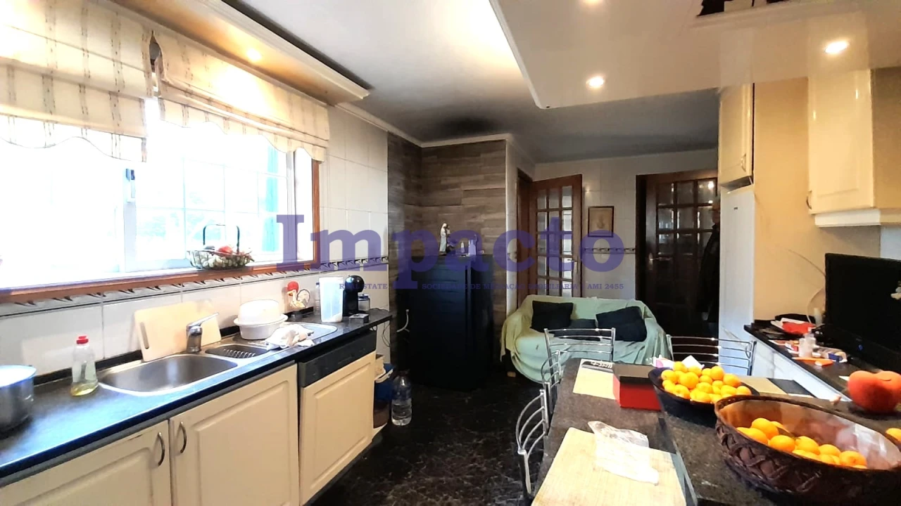 Moradia T3 para Venda em Macieira de Sarnes Foto 8