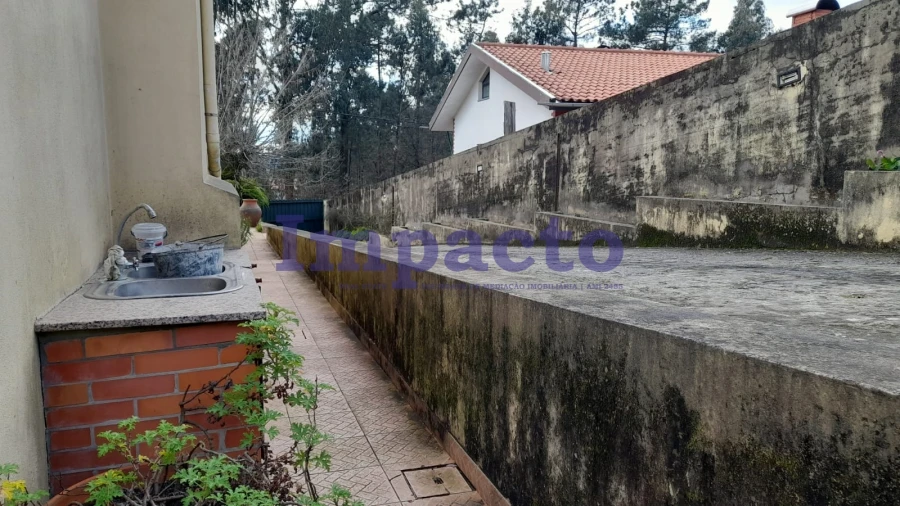 Moradia T3 para Venda em Macieira de Sarnes Foto 34