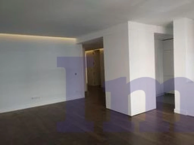 Apartamento T4 para Venda em Cedofeita, Santo Ildefonso, Sé, Miragaia, São Nicolau e Vitória Foto 24