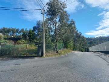 Terreno para Venda em Fânzeres e São Pedro da Cova