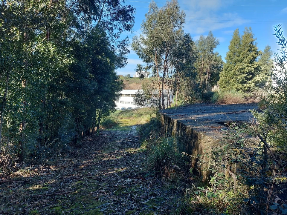 Terreno para Venda em Fânzeres e São Pedro da Cova Foto 37