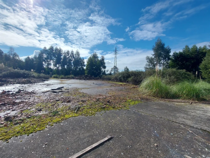Terreno para Venda em Fânzeres e São Pedro da Cova Foto 23