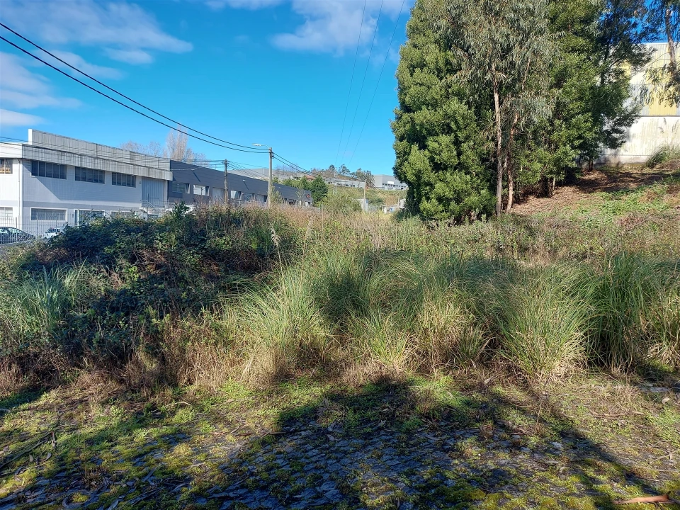 Terreno para Venda em Fânzeres e São Pedro da Cova Foto 41