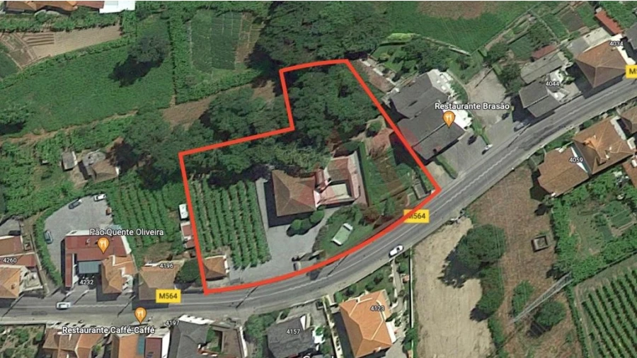 Moradia T4 para Venda em Refontoura Foto 23