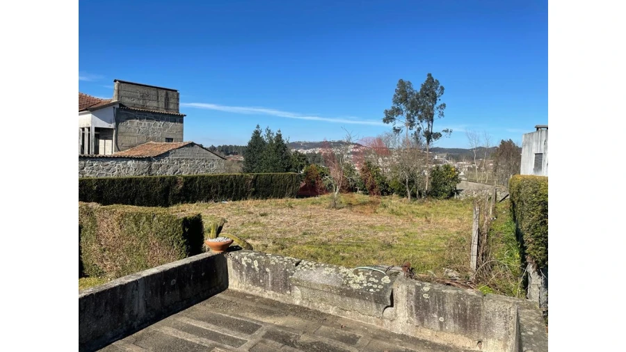 Moradia T4 para Venda em Refontoura Foto 12