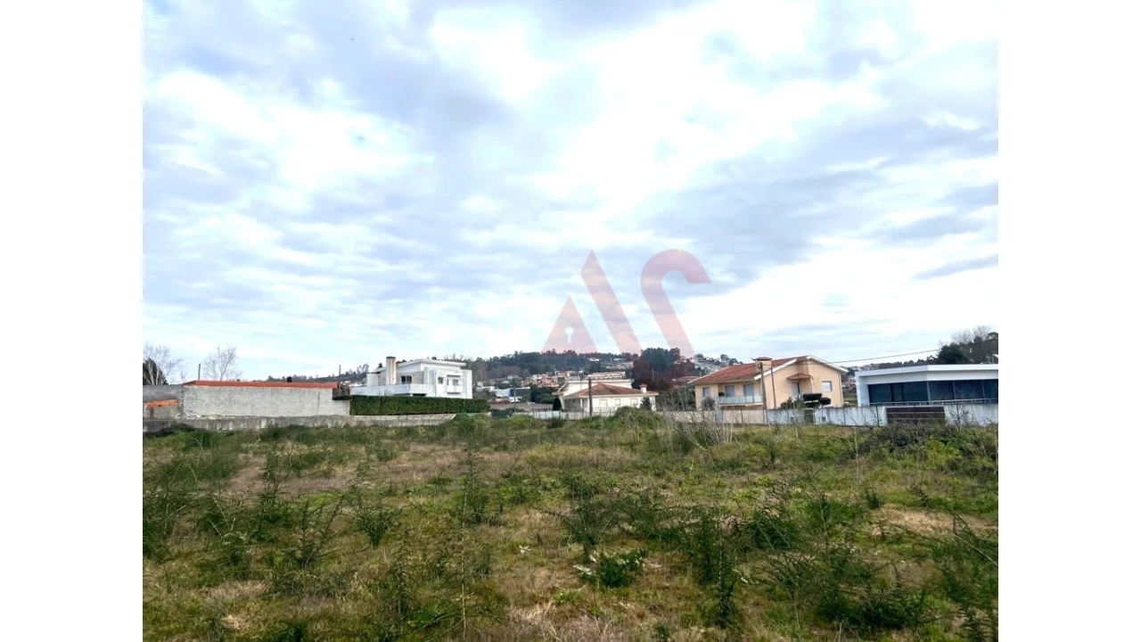 Terreno para Venda em Vila das Aves Foto 1