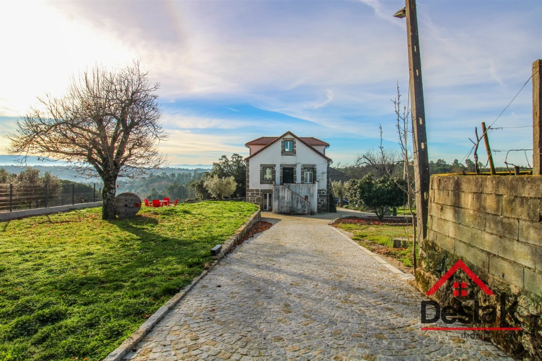 Quinta T4 para Venda em Parada de Gonta Foto 2