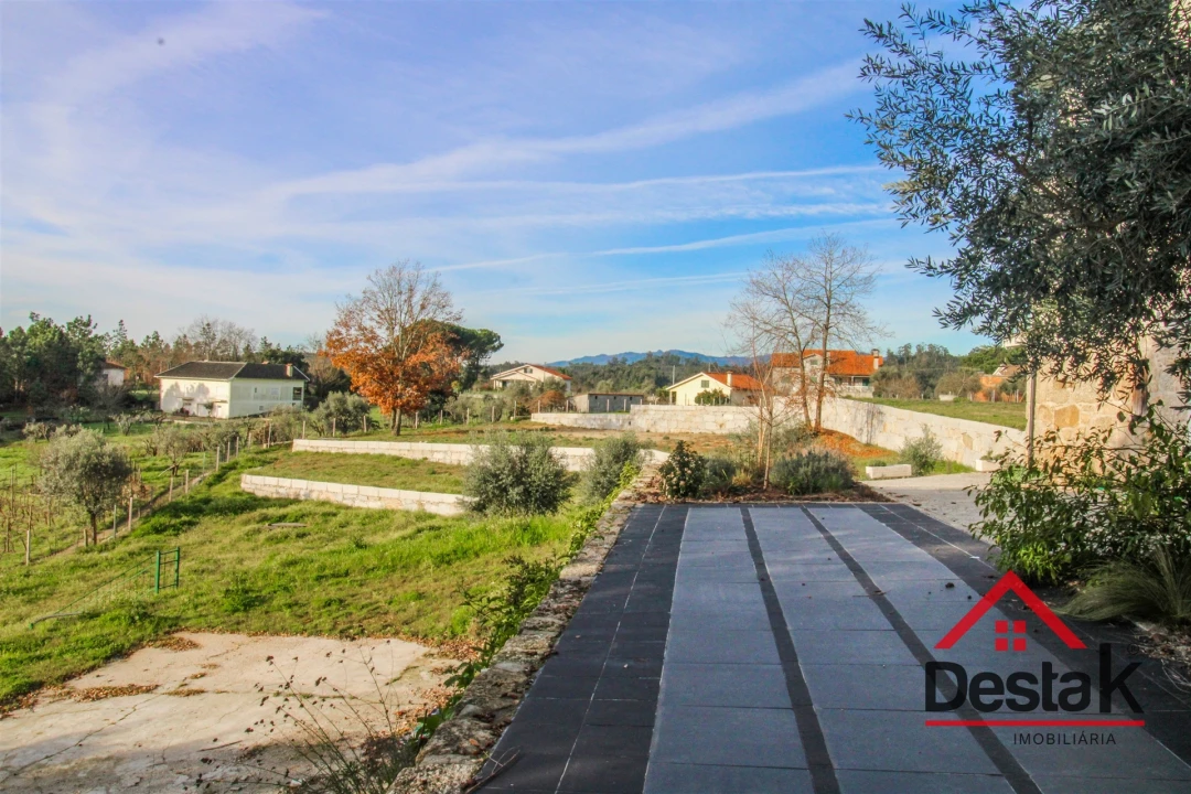 Quinta T4 para Venda em Parada de Gonta Foto 25