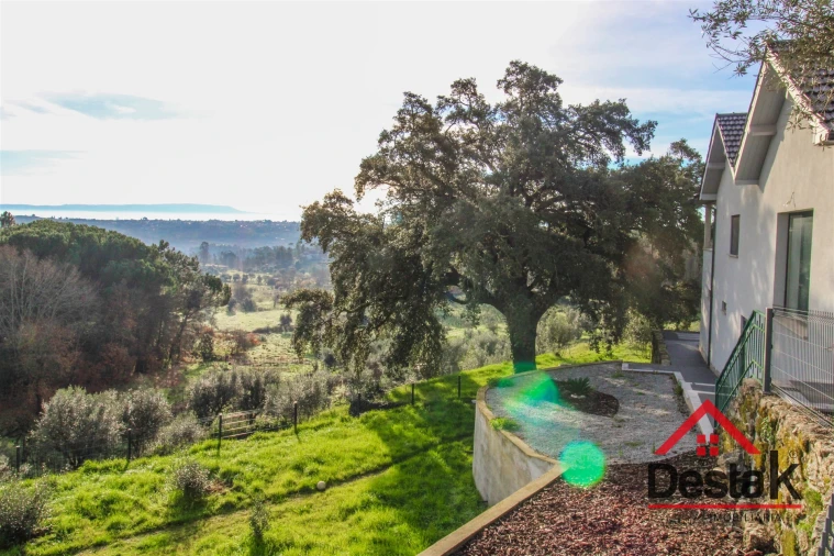 Quinta T4 para Venda em Parada de Gonta Foto 22