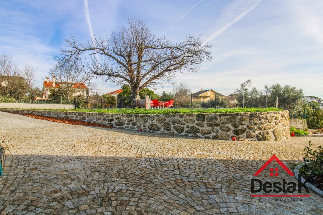 Quinta T4 para Venda em Parada de Gonta Foto 31