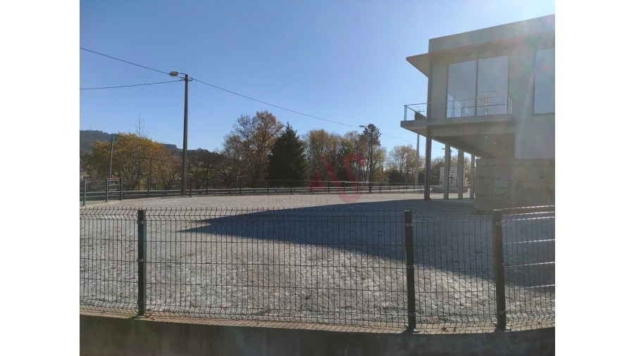 Armazém para Venda em Serzedelo Foto 8