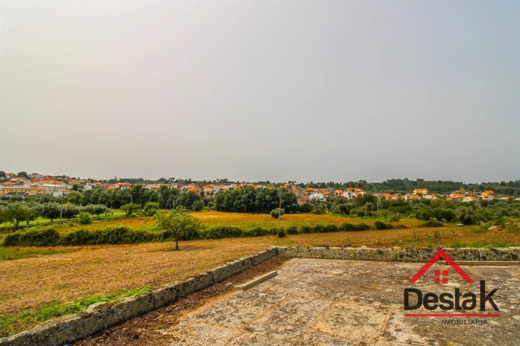 Quinta T3 para Venda em Arcozelo Foto 11