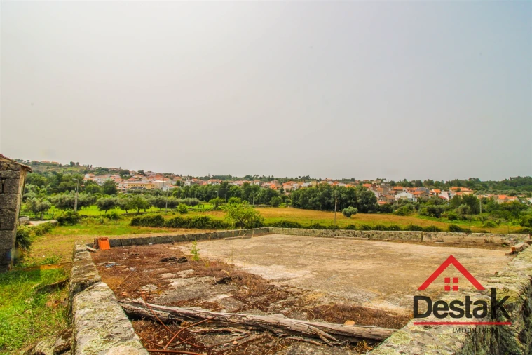 Quinta T3 para Venda em Arcozelo Foto 7