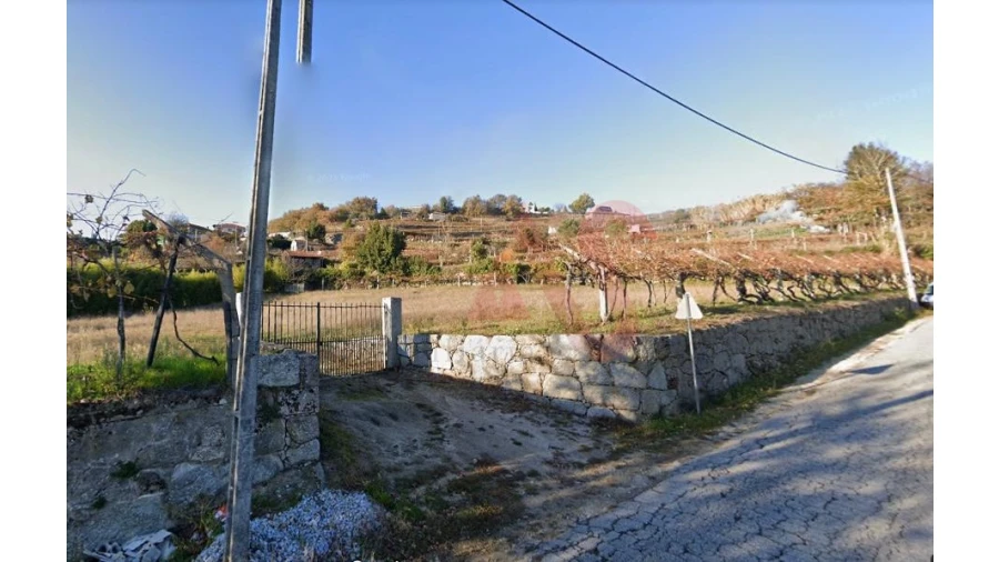 Terreno para Venda em Gestaço Foto 1