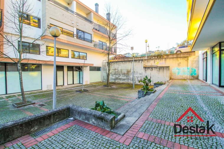 Loja para Venda em Viseu Foto 12
