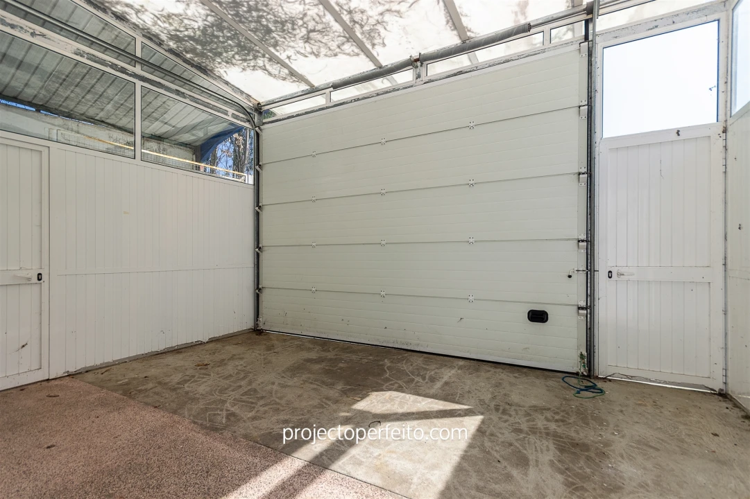 Armazém para Venda em Valega Foto 13