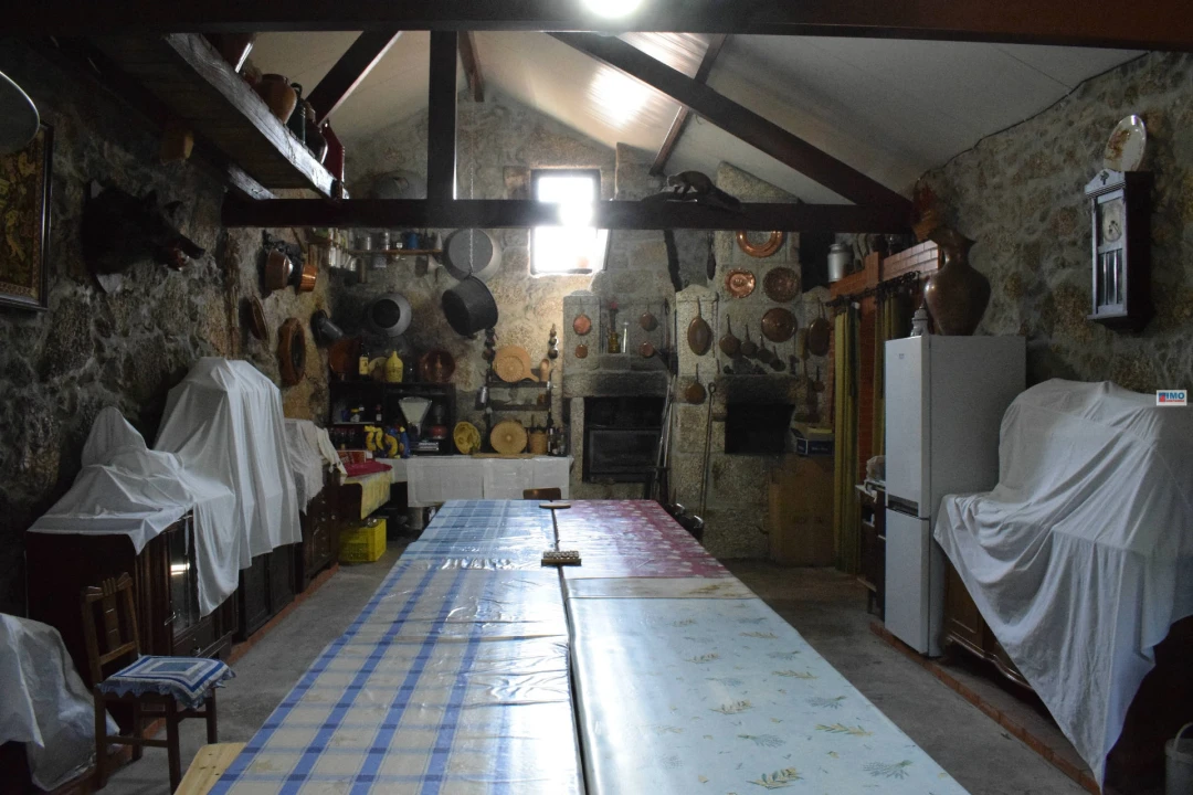 Quinta T4 para Venda em Teixoso e Sarzedo Foto 60