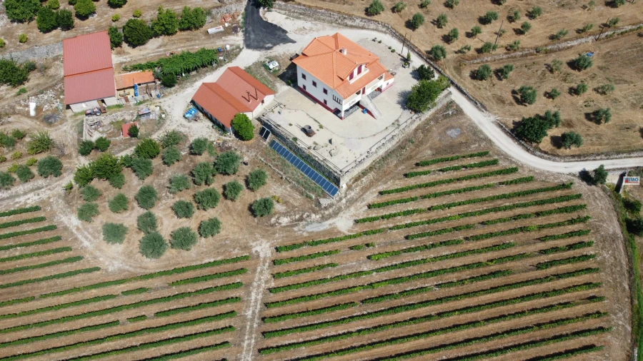 Quinta T4 para Venda em Teixoso e Sarzedo Foto 7