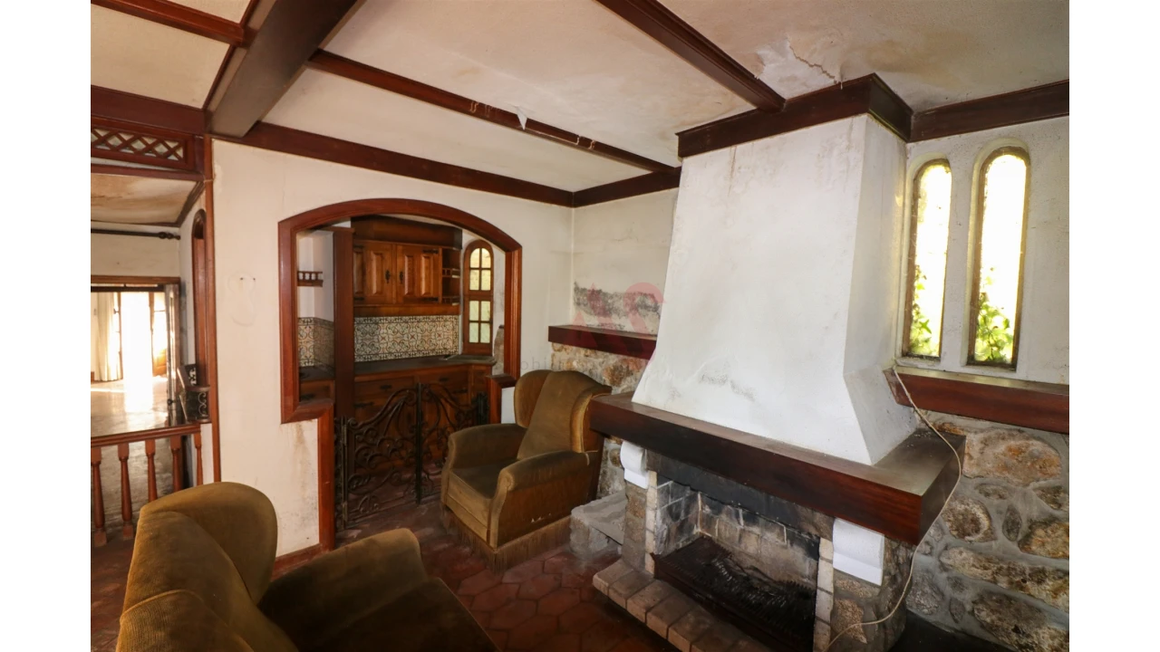 Prédio para Venda em Oliveira, São Paio e São Sebastião Foto 18