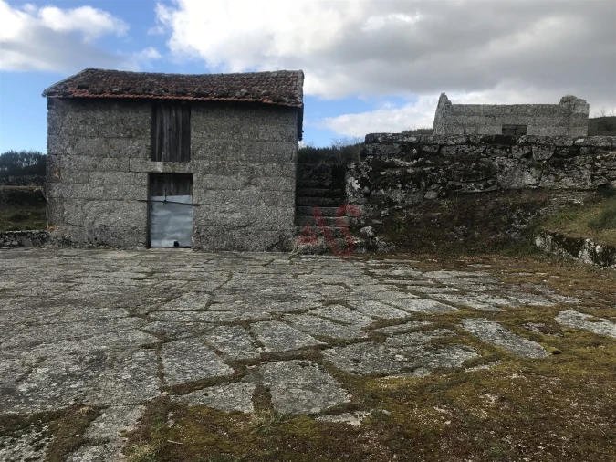 Quinta T3 para Venda em Soalhães