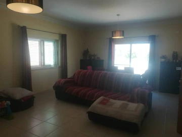 Moradia T4 para Venda em Fernao Ferro