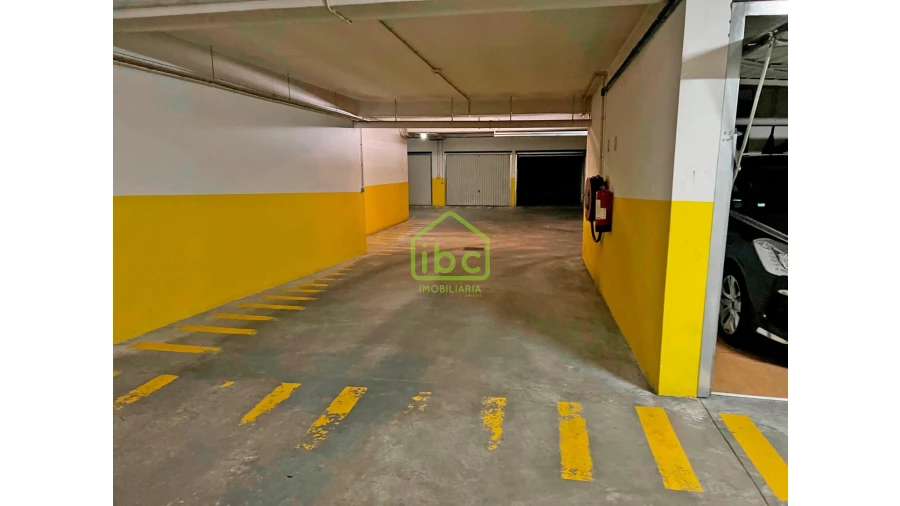 Garagem para Venda em Vila do Conde Foto 13