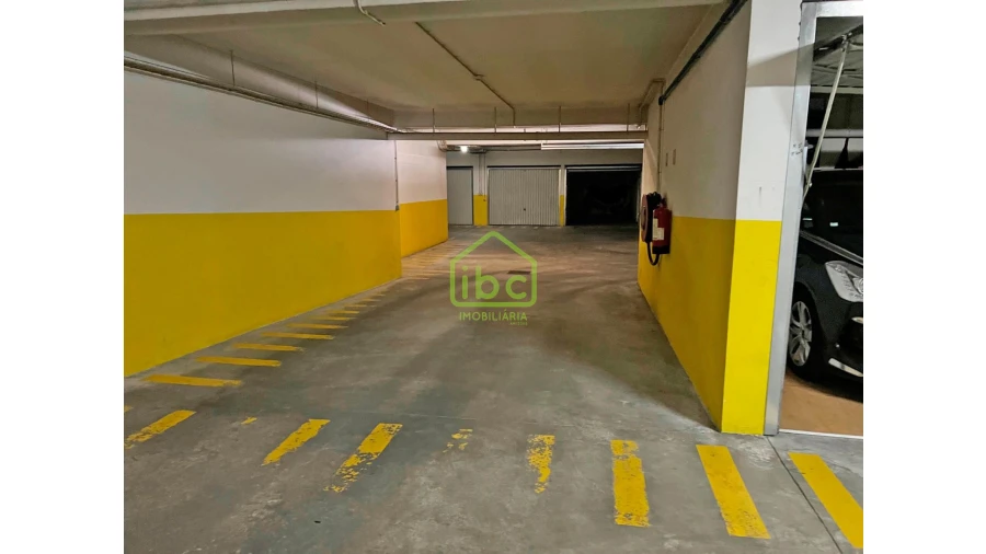 Garagem para Venda em Vila do Conde Foto 11