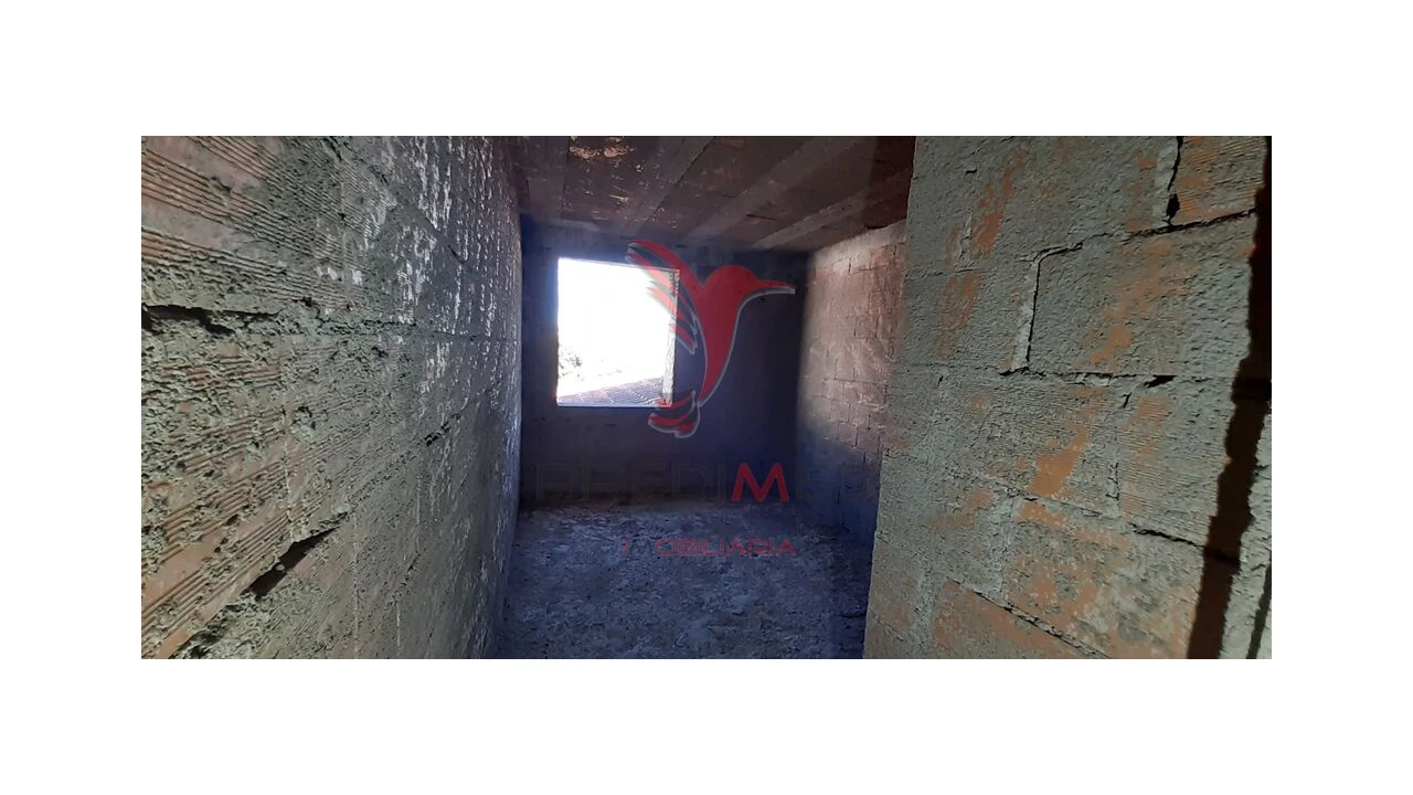 Moradia T4 para Venda em Cuba Foto 14