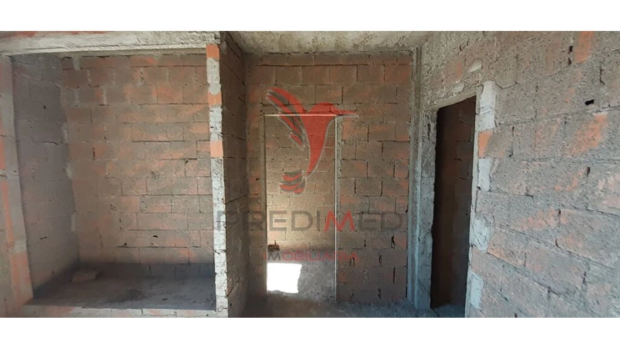 Moradia T4 para Venda em Cuba Foto 9