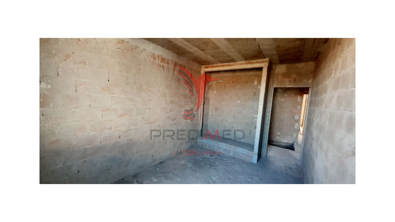 Moradia T4 para Venda em Cuba Foto 15