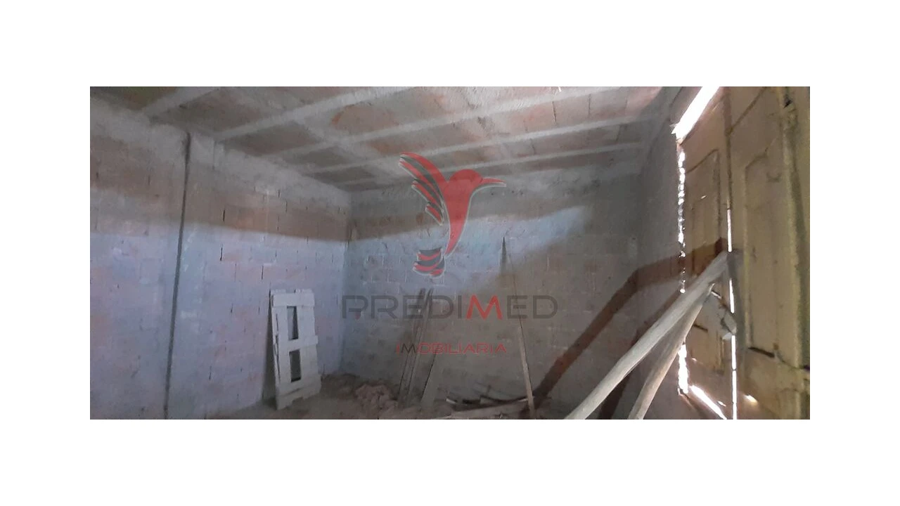 Moradia T4 para Venda em Cuba Foto 5