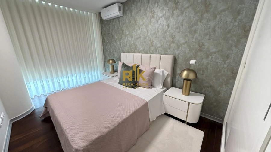 Apartamento T4 para Venda em Funchal (Se) Foto 8