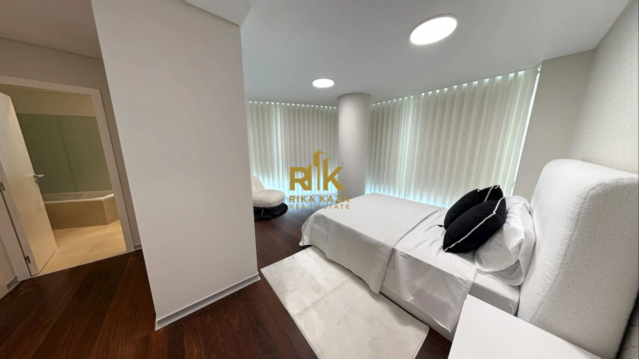 Apartamento T4 para Venda em Funchal (Se) Foto 15