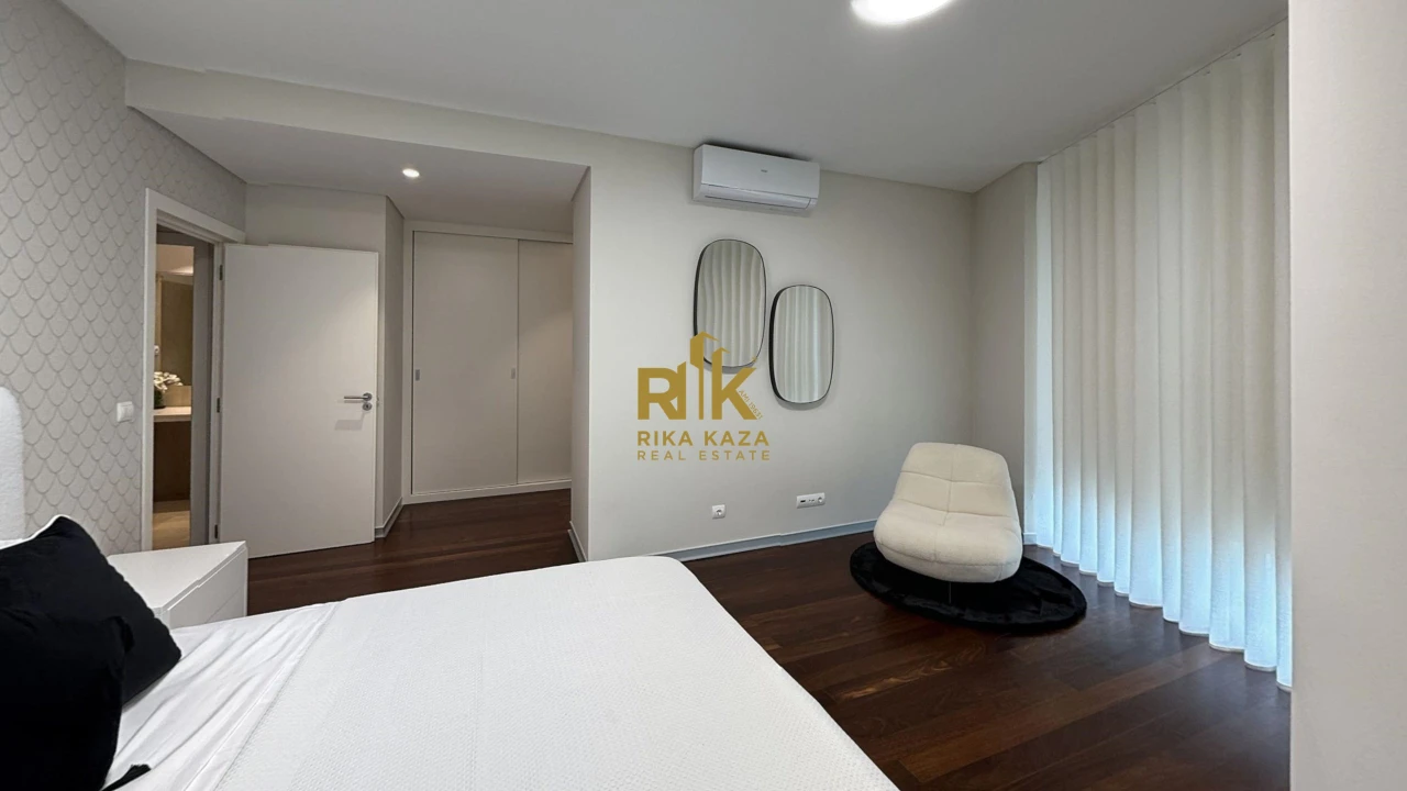 Apartamento T4 para Venda em Funchal (Se) Foto 14