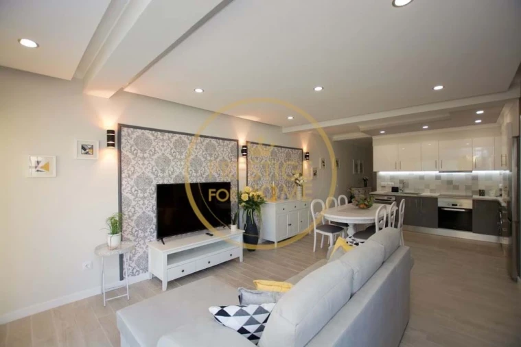 Apartamento T3 para Arrendamento em São Bartolomeu de Messines Foto 18