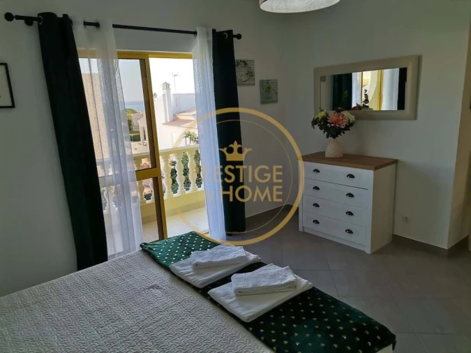 Moradia T4 para Arrendamento em Guia Foto 8