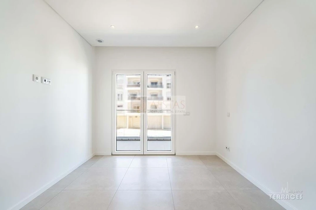 Apartamento T3 para Venda em Lagos (São Sebastião e Santa Maria) Foto 37