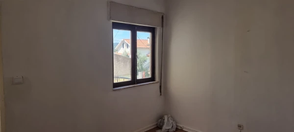 Moradia T0 para Venda em Rio de Loba