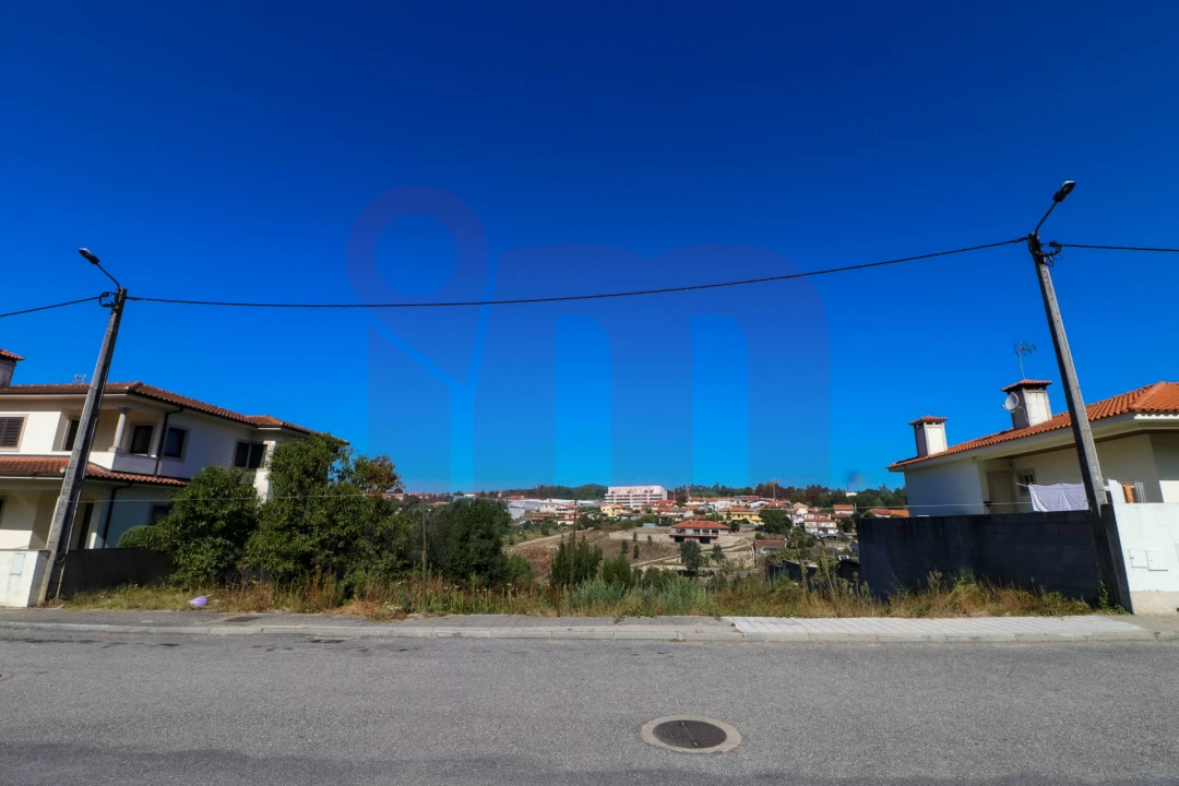 Terreno para Venda em Vila das Aves Foto 2