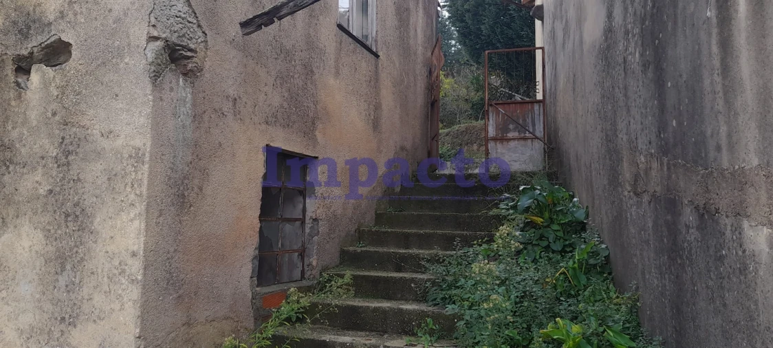 Moradia T2 para Venda em O. Azeméis, Riba-Ul, Ul, Macinhata Seixa, Madail Foto 11