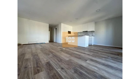 Apartamento T3 para Venda em Cedofeita, Santo Ildefonso, Sé, Miragaia, São Nicolau e Vitória
