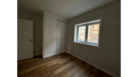 Apartamento T3 para Venda em Cedofeita, Santo Ildefonso, Sé, Miragaia, São Nicolau e Vitória
